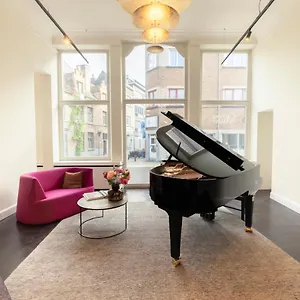 https://quatre-mains-logis.hotelsghent.com