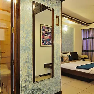 2* Hotel The Tulip